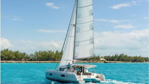 Lagoon 42