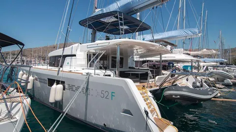 Lagoon 52 F