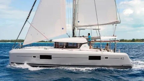 Lagoon 42