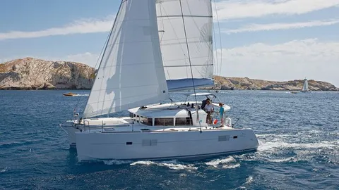 Lagoon 40 - 4 + 2 cab