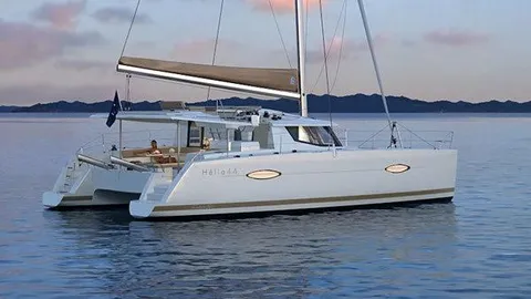 Helia 44