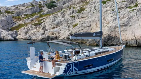 Dufour 530