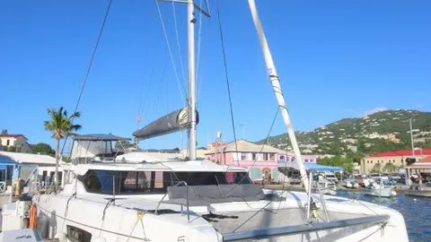 Fountaine Pajot Elba 45