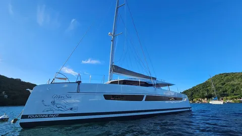 Fountaine Pajot Aura 51