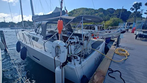 Dufour 430