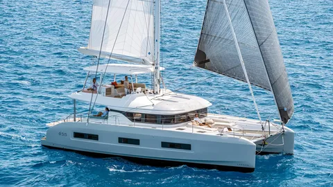 Lagoon 55