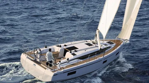 Bavaria C38