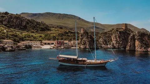 Hande - Capo Galera