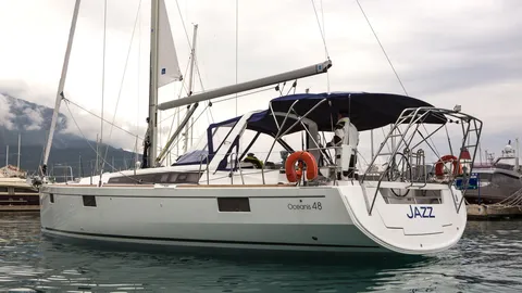 Oceanis 48