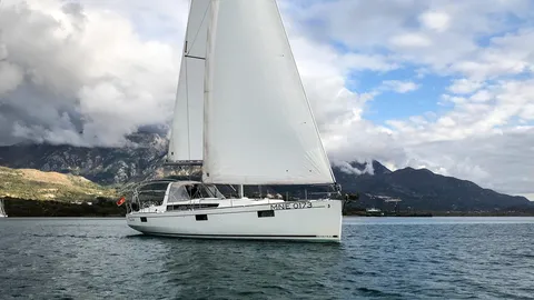 Oceanis 48