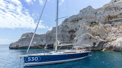Dufour 530