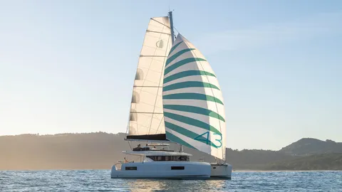 Lagoon 43