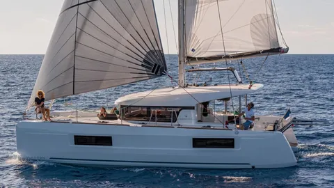 Lagoon 400 S2