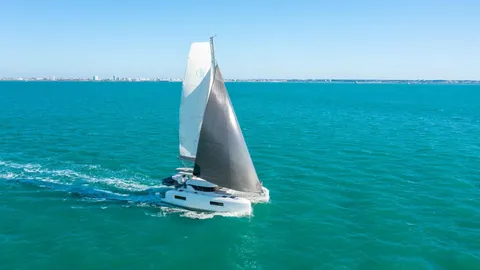 Lagoon 38
