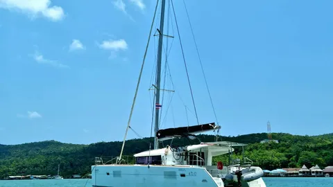 Lagoon 400 S2