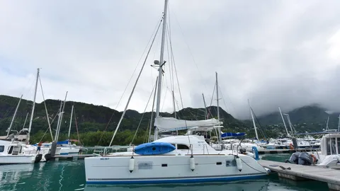 Lagoon 380