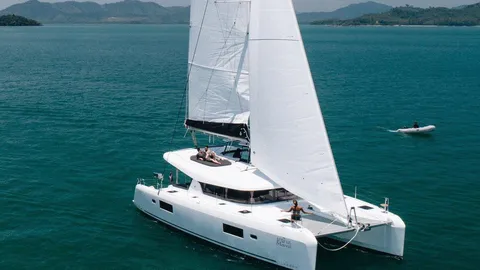 Lagoon 42