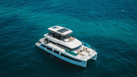 Fountaine Pajot MY6