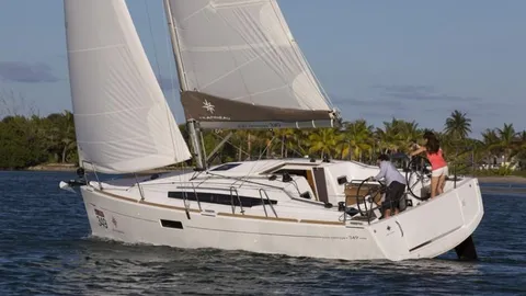 Sun Odyssey 349