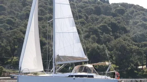 Dufour 382 GL