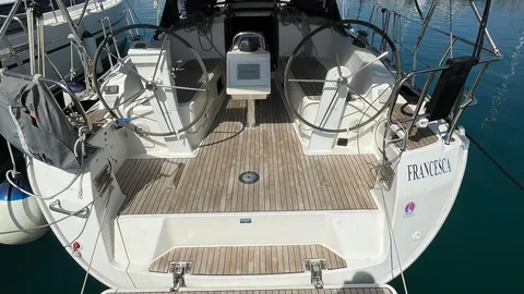 Bavaria Cruiser 37
