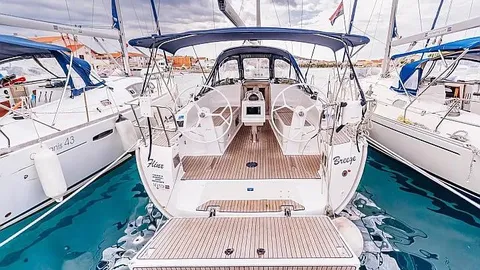 Bavaria Cruiser 37