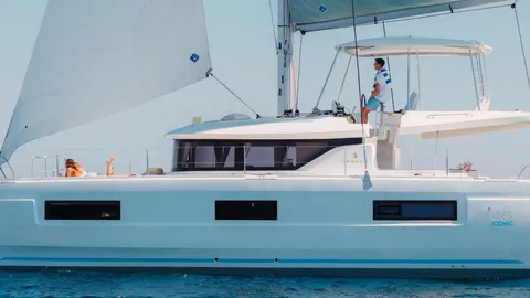Lagoon 46 Iconic 4 + 2 cab.