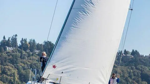 Sun Odyssey 440