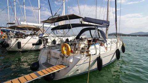 Sun Odyssey 43