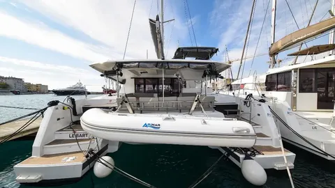 Fountaine Pajot Astrea 42