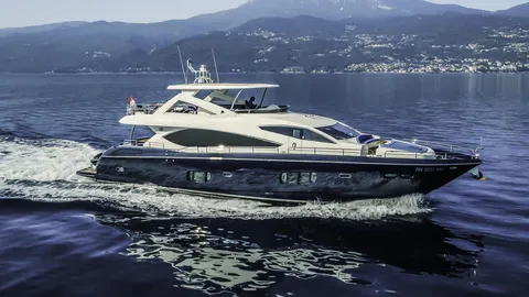 Sunseeker Yacht 86