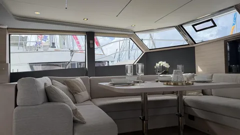 Aquila 50 Yacht