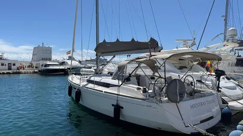 Sun Odyssey 449