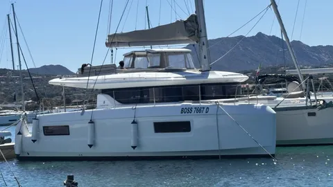 Lagoon 43