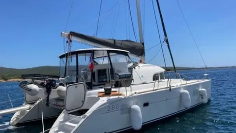 Lagoon 380