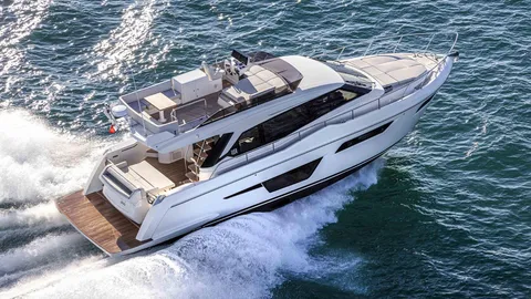 Ferretti 500