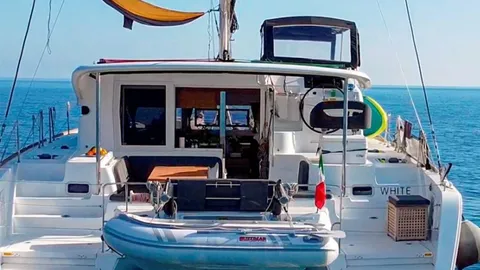 Lagoon 40