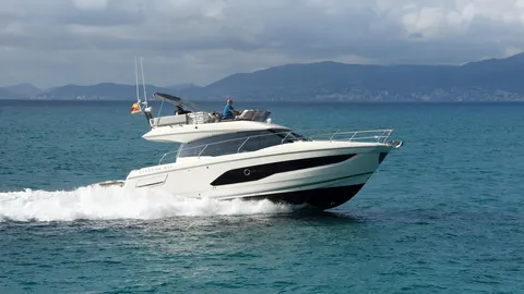 Prestige 420 Fly