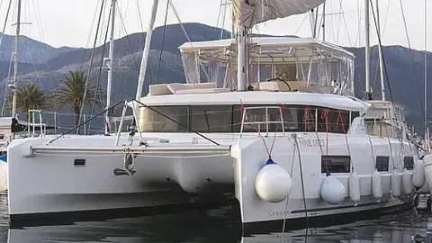 Lagoon 46 