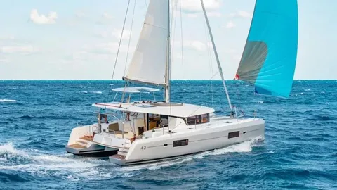 Lagoon 42