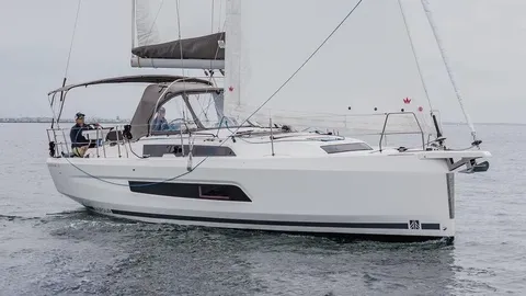 Dufour 37