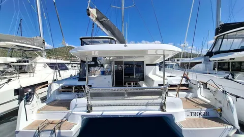 Lagoon 43