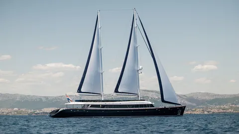 Luxury Sailing Yacht