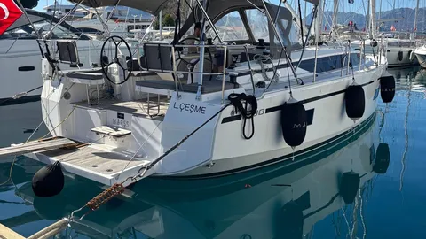 Bavaria C38