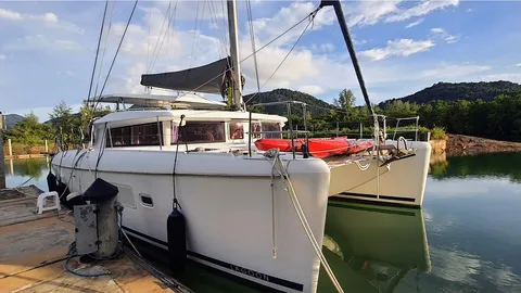 Lagoon 420