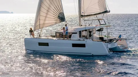 Lagoon 40