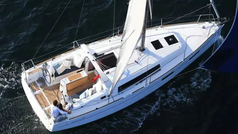 Oceanis 35