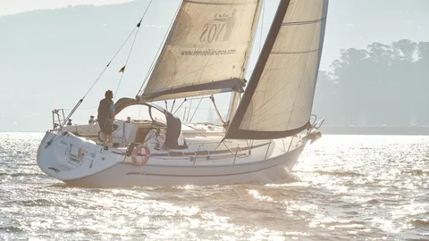 Bavaria 38