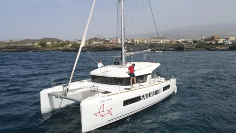 Lagoon 40