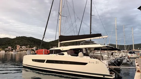 Aura 51